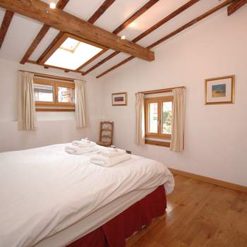 One of the five bedrooms which can accommodate a King-sized bed or two singles. Spacious chalet in the centre of Chamonix